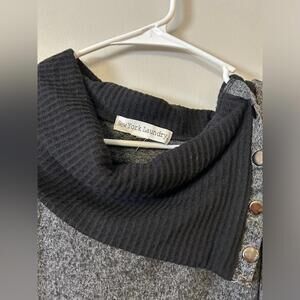 New York Laundry sweater pit to pit measurement is 23” shoulder to hem is 32.5”